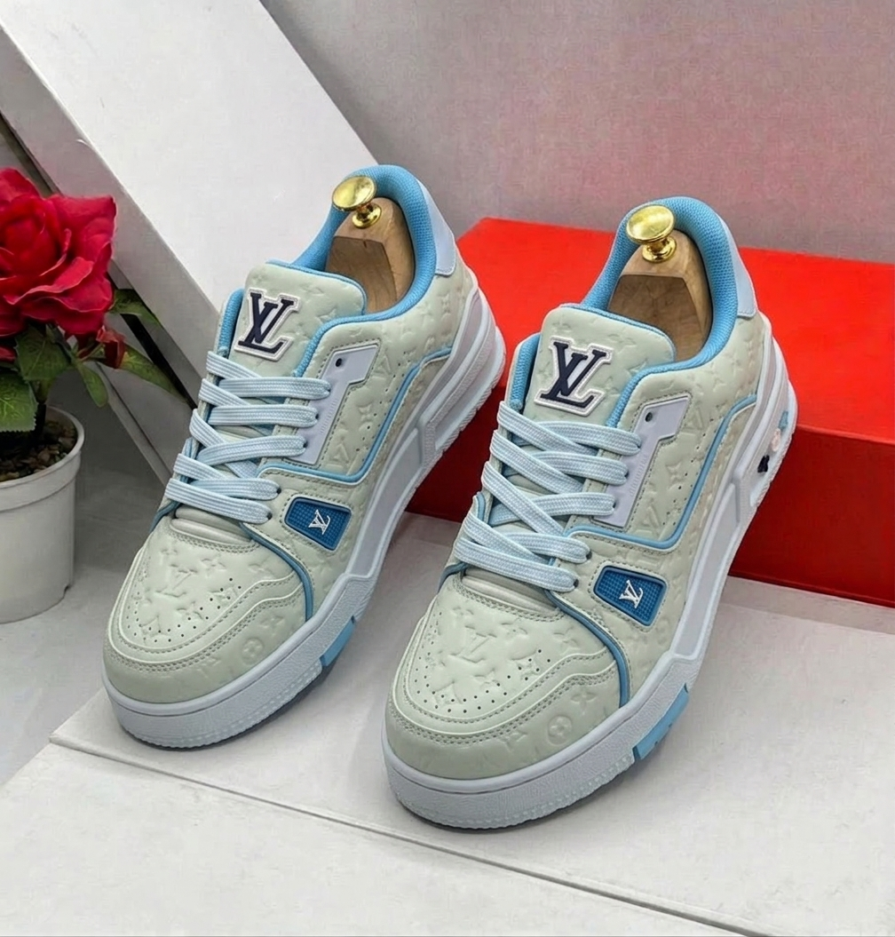 LV Trainer SNEAKERS